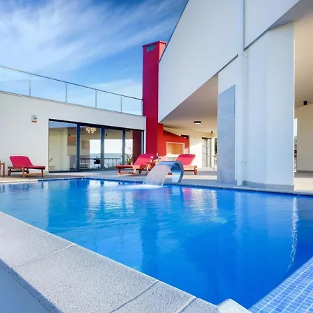 Mila 度假居 *