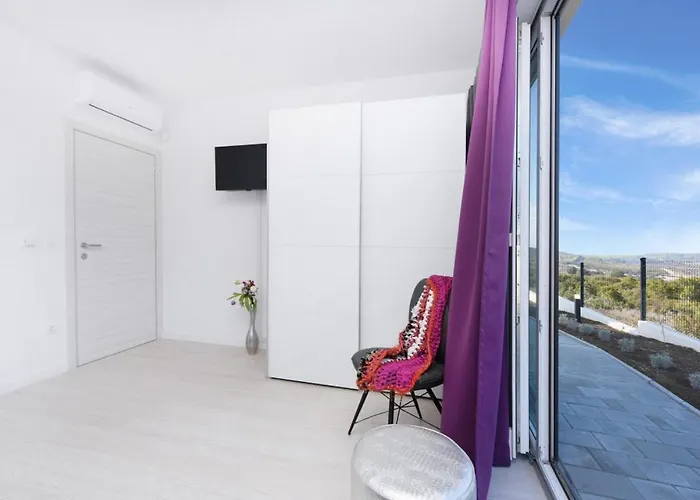 Vakantiehuis Mila Debeljak